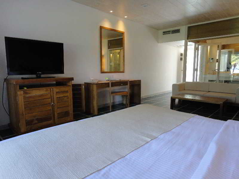 Jetwing Blue Resort Negombo