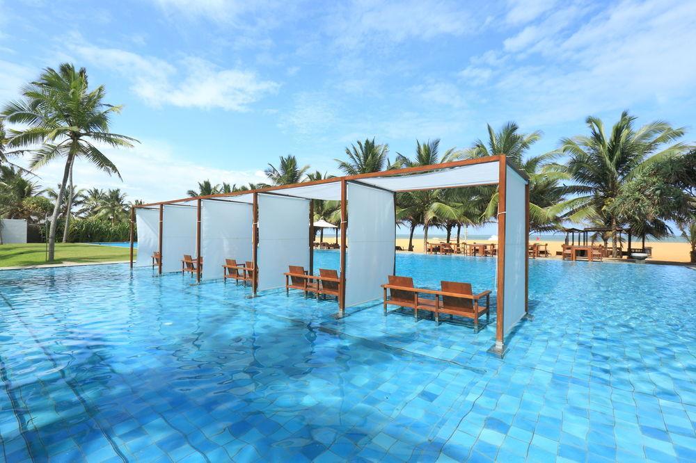 सहारा Jetwing Blue Negombo