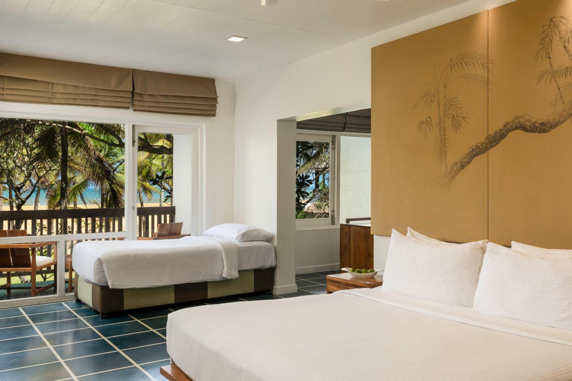 Jetwing Blue Resort 5*